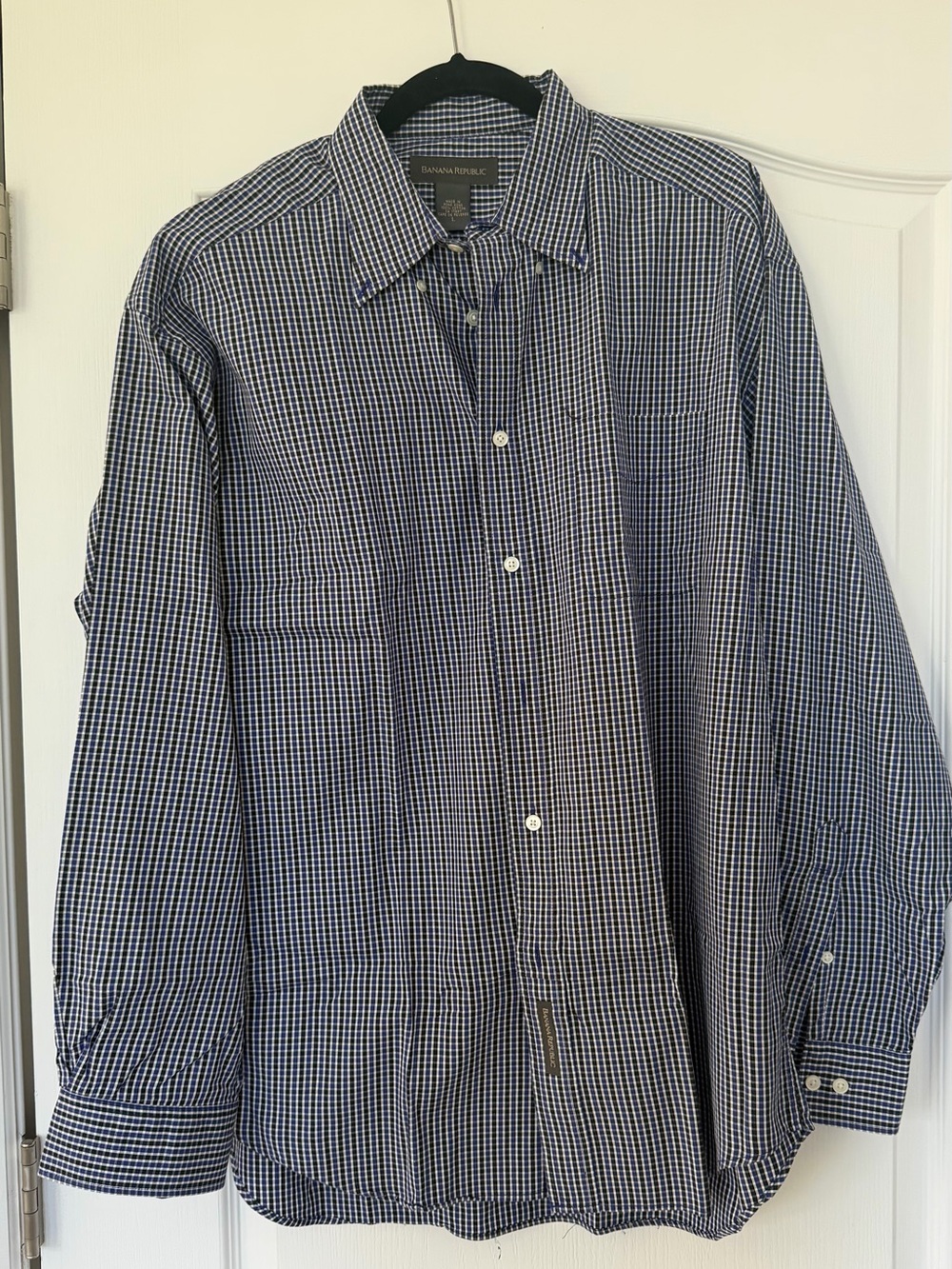 Vintage Banana Republic Men's Navy & White Gingham Dress Shirt